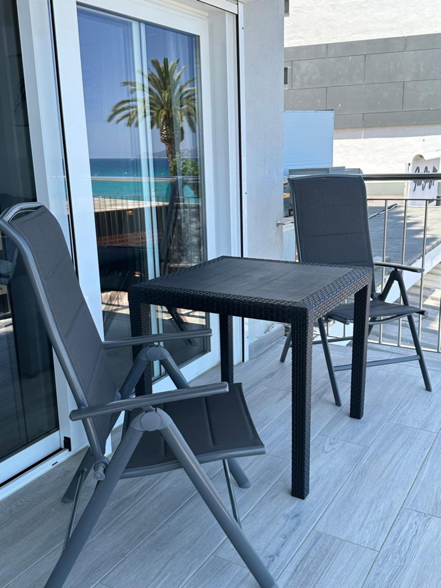 Estudio Con Impresionantes Vistas Al Mar Blanes Eksteriør billede